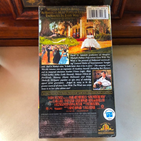Gone With The Wind VHS - Picture 2 of 5